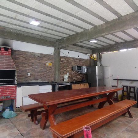 Casa 2 Quartos Em Cabo Frio Piscina E Area Gourmet Cantim Do Goiano Hospedagens Bagian luar foto